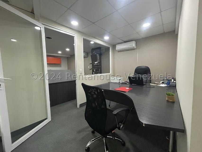 Comercial (Local Comercial) en Venta en El Cafetal, Distrito Metropolitano - 12