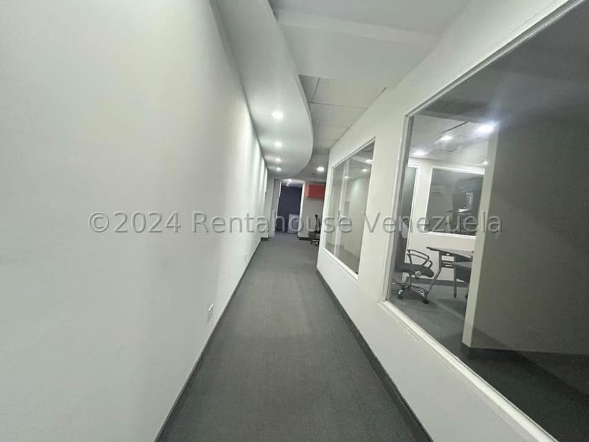 Comercial (Local Comercial) en Venta en El Cafetal, Distrito Metropolitano - 5