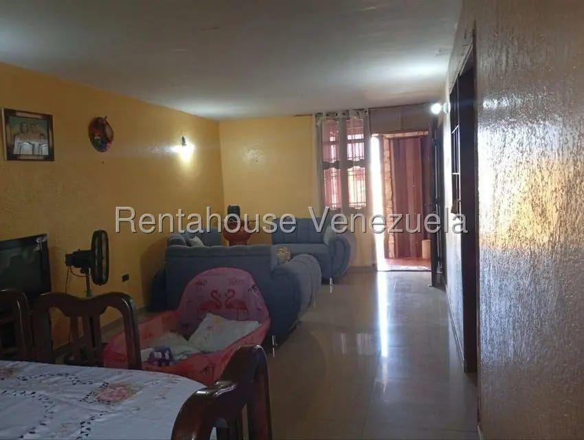Apartamento (1 Nivel) en Venta en Raul Leoni, Zulia - 11