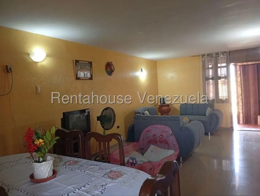 Apartamento (1 Nivel) en Venta en Raul Leoni, Zulia - 12