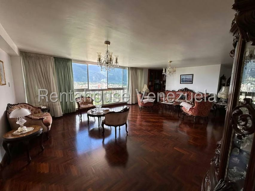 Apartamento (1 Nivel) en Venta en Colinas de Bello Monte, Distrito Metropolitano - 12