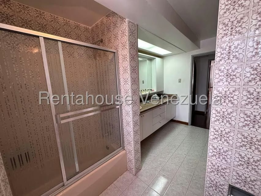 Apartamento (1 Nivel) en Venta en Colinas de Bello Monte, Distrito Metropolitano - 29