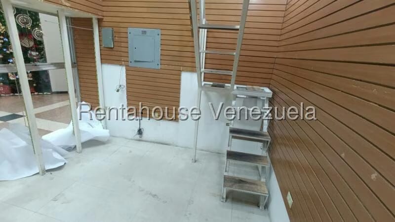 Comercial (Local Comercial) en Alquiler en San Bernardino, Distrito Metropolitano - 11
