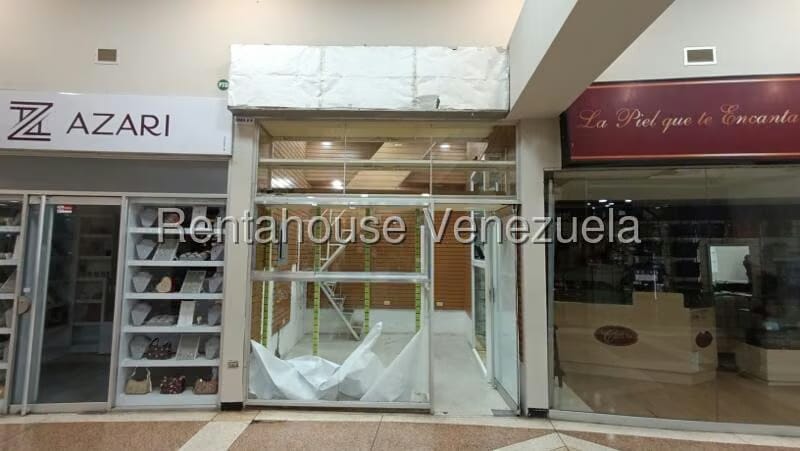 Comercial (Local Comercial) en Alquiler en San Bernardino, Distrito Metropolitano - 3