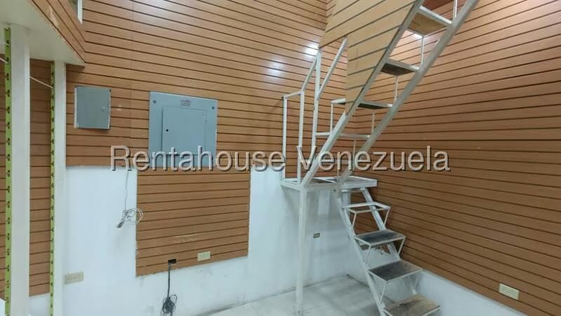 Comercial (Local Comercial) en Alquiler en San Bernardino, Distrito Metropolitano - 7
