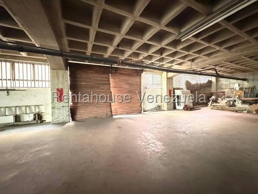 Comercial (Galpon - Deposito) en Alquiler en Guaicay, Distrito Metropolitano - 7