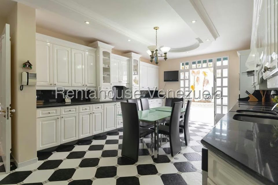 Casa (Multipes Niveles) en Alquiler en Los Naranjos del Cafetal, Distrito Metropolitano - 14