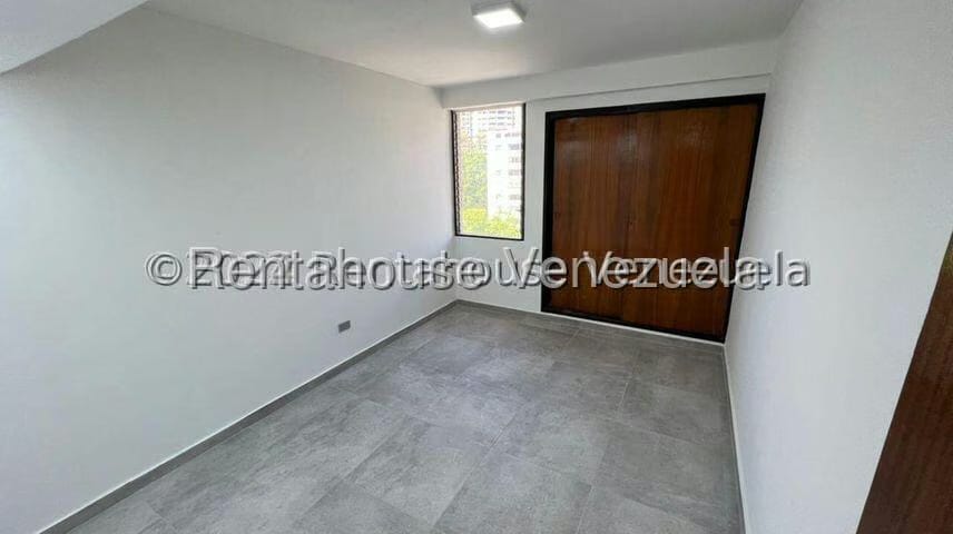 Apartamento (1 Nivel) en Alquiler en Santa Fe Norte, Distrito Metropolitano - 12