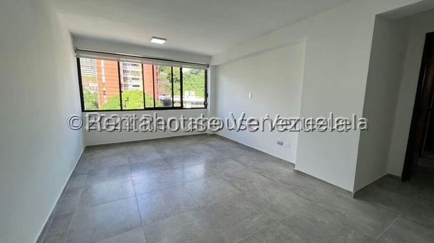 Apartamento (1 Nivel) en Alquiler en Santa Fe Norte, Distrito Metropolitano - 3
