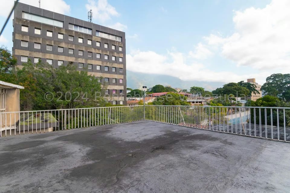 Comercial (Edificio) en Venta en El Bosque, Distrito Metropolitano - 11