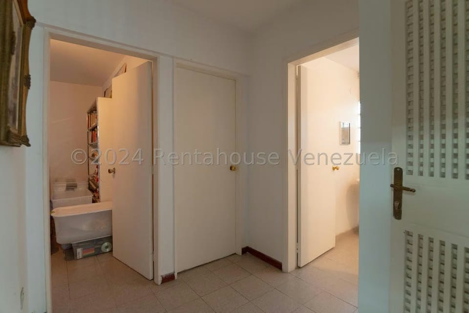 Comercial (Edificio) en Venta en El Bosque, Distrito Metropolitano - 23
