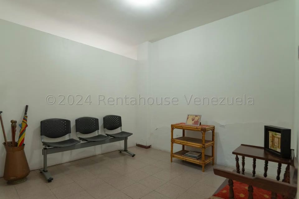 Comercial (Edificio) en Venta en El Bosque, Distrito Metropolitano - 30
