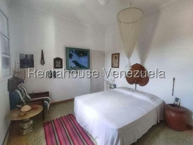Casa (Duplex) en Venta en La Florida, Distrito Metropolitano - 22