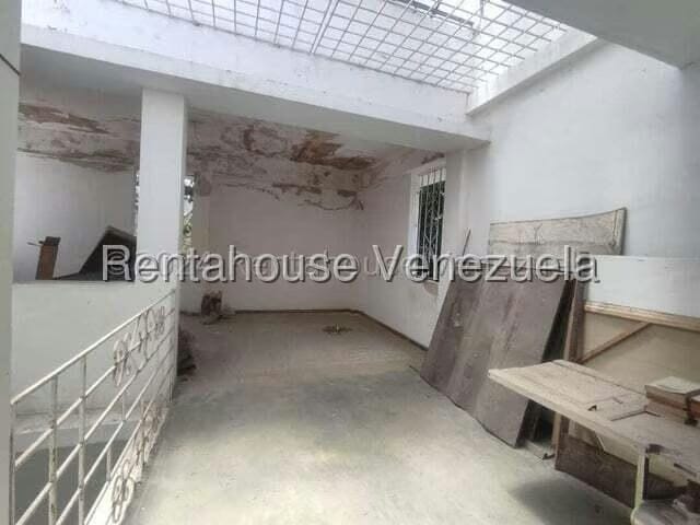 Casa (Duplex) en Venta en La Florida, Distrito Metropolitano - 27