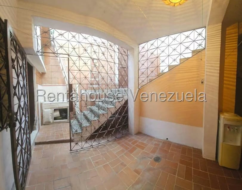 Casa (Multipes Niveles) en Venta en El Barbecho, Miranda - 14