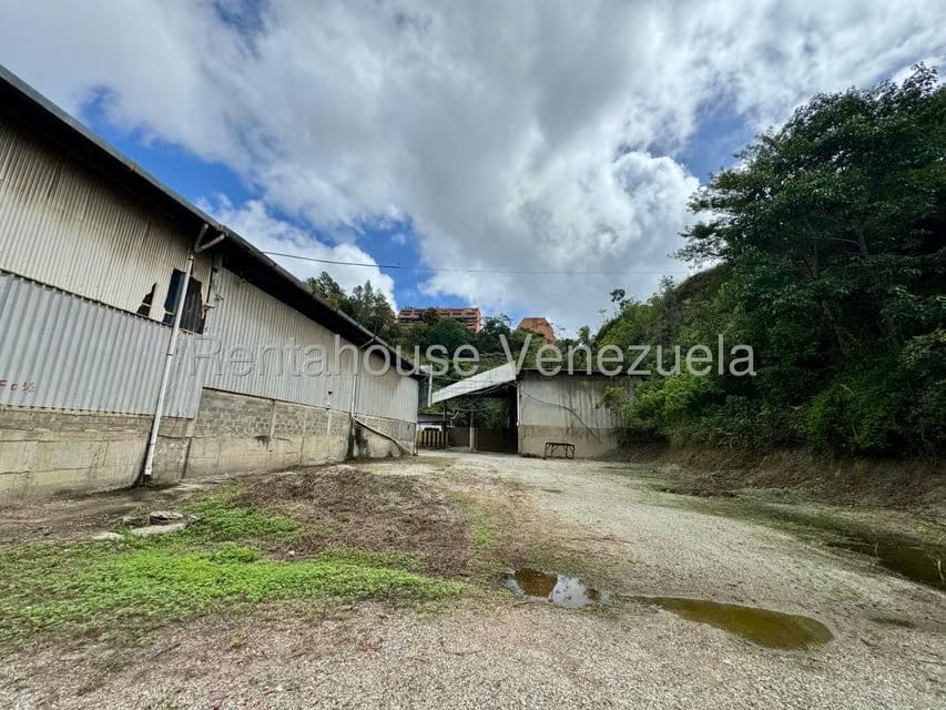 Terreno (Industrial) en Venta en Baruta, Distrito Metropolitano - 13