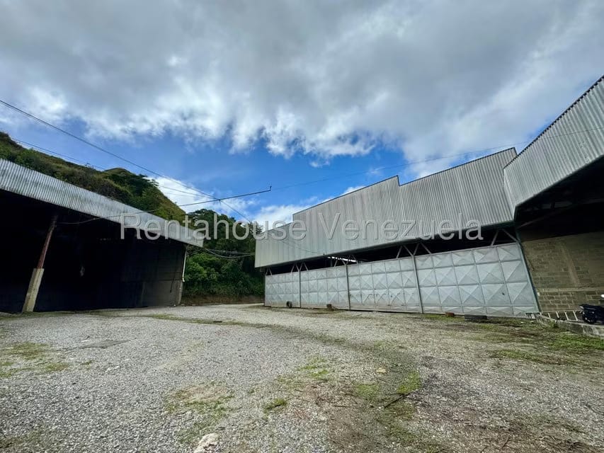 Terreno (Industrial) en Venta en Baruta, Distrito Metropolitano - 3