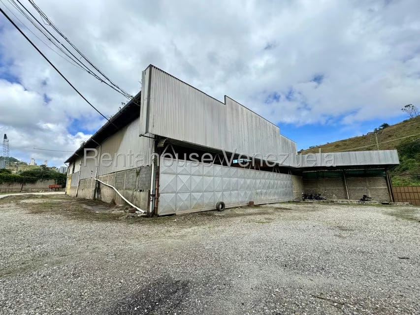 Terreno (Industrial) en Venta en Baruta, Distrito Metropolitano - 4