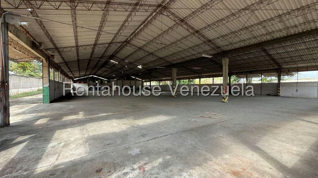 Comercial (Galpon - Deposito) en Alquiler en Industrial del Tuy, Miranda - 11