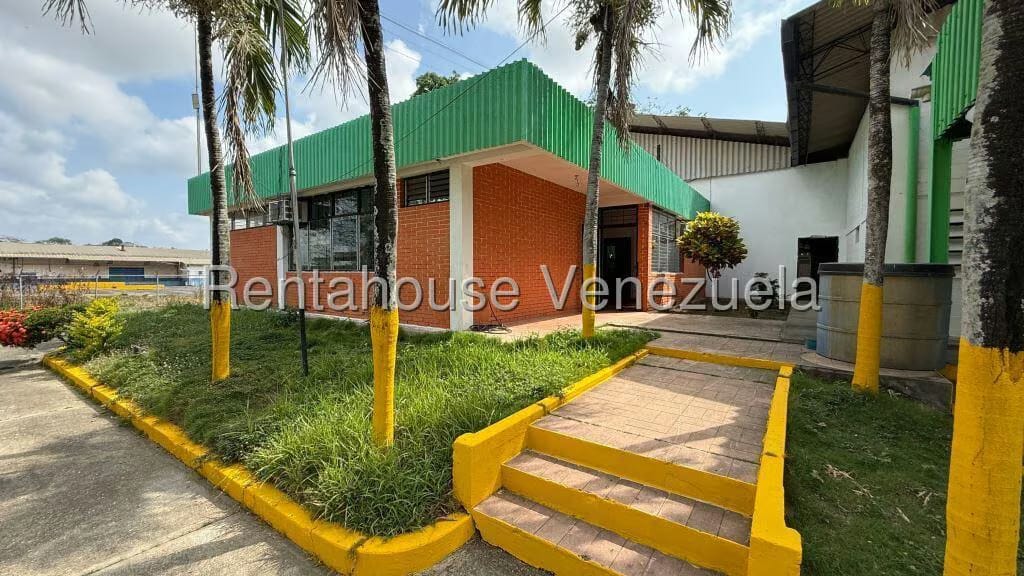 Comercial (Galpon - Deposito) en Alquiler en Industrial del Tuy, Miranda - 21