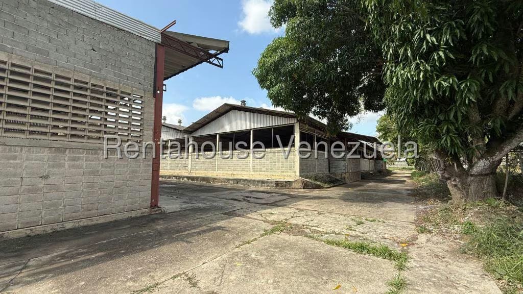 Comercial (Galpon - Deposito) en Alquiler en Industrial del Tuy, Miranda - 31