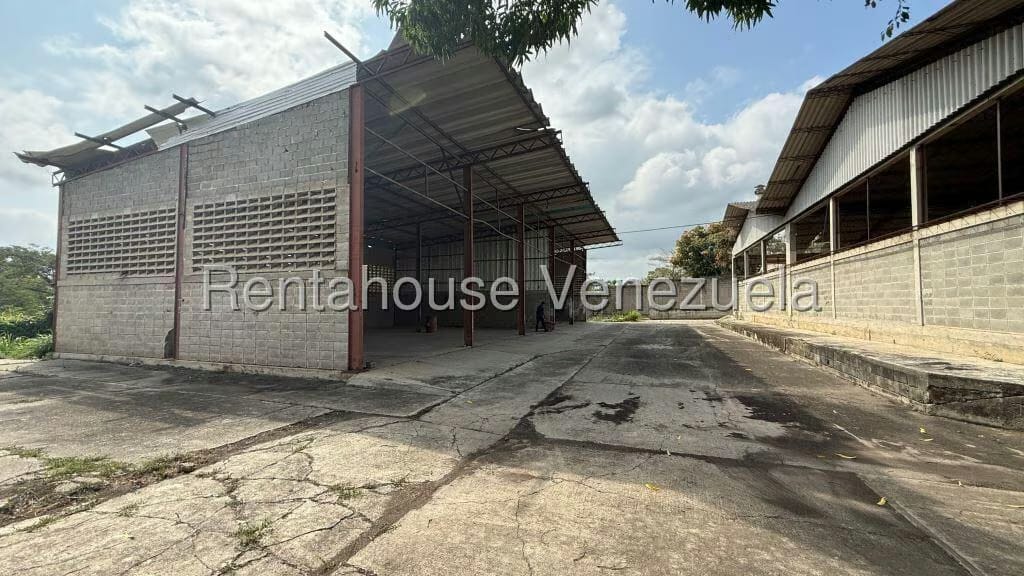 Comercial (Galpon - Deposito) en Alquiler en Industrial del Tuy, Miranda - 33