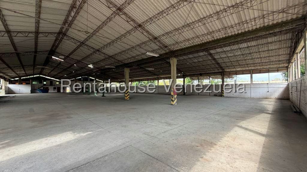 Comercial (Galpon - Deposito) en Alquiler en Industrial del Tuy, Miranda - 8