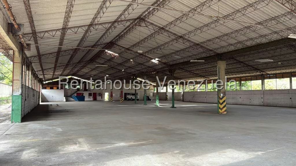 Comercial (Galpon - Deposito) en Alquiler en Industrial del Tuy, Miranda - 9