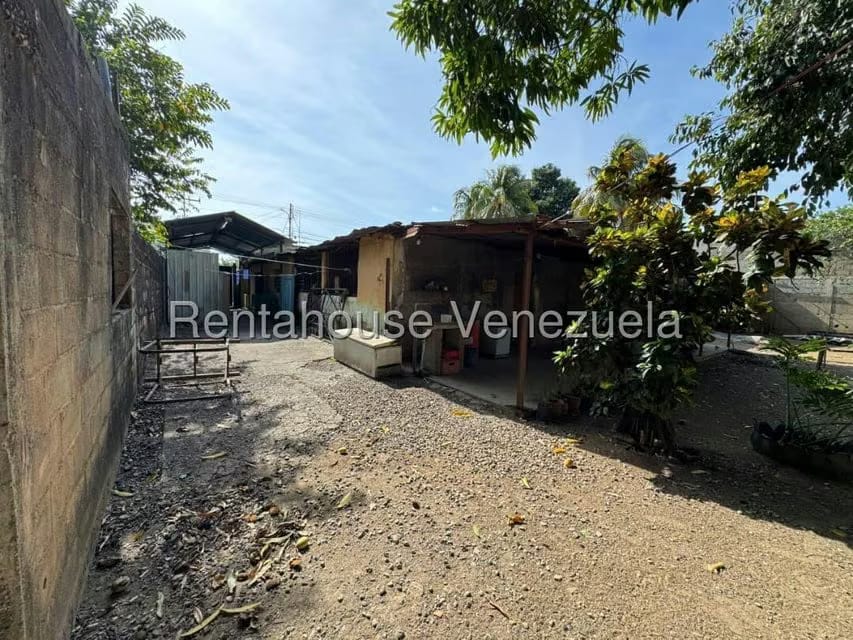 Terreno (Comercial) en Venta en Centro, Portuguesa - 17