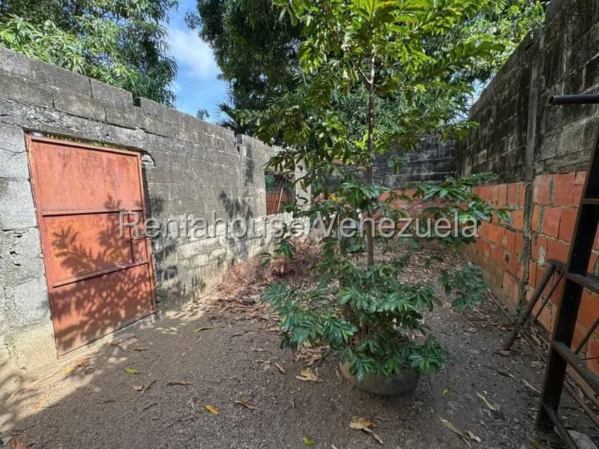 Terreno (Comercial) en Venta en Centro, Portuguesa - 18