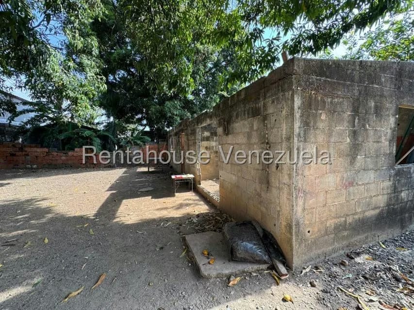 Terreno (Comercial) en Venta en Centro, Portuguesa - 10