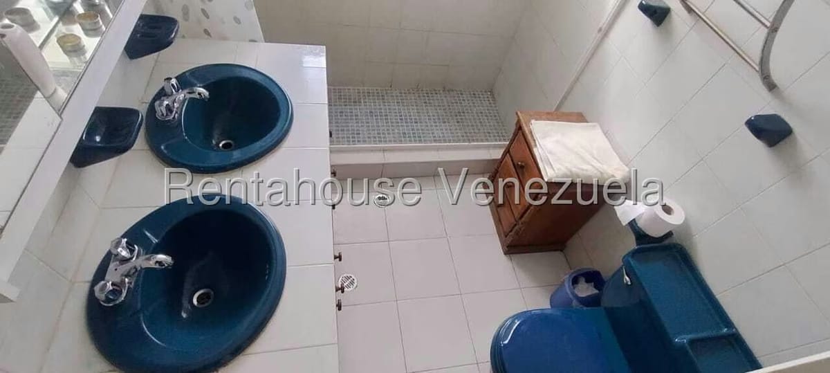 Casa (Multipes Niveles) en Venta en Lomas de La Trinidad, Distrito Metropolitano - 25