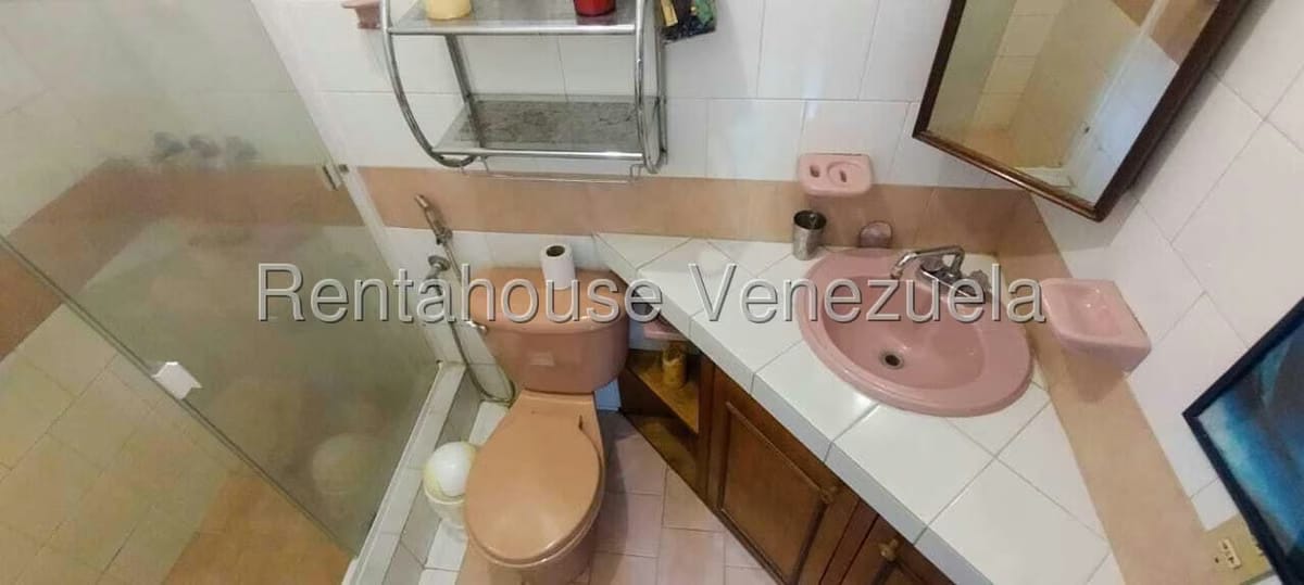 Casa (Multipes Niveles) en Venta en Lomas de La Trinidad, Distrito Metropolitano - 26