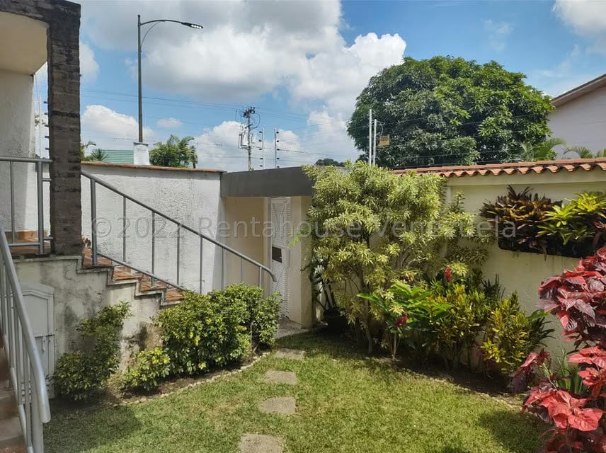 Casa (Multipes Niveles) en Venta en Lomas de La Trinidad, Distrito Metropolitano - 4