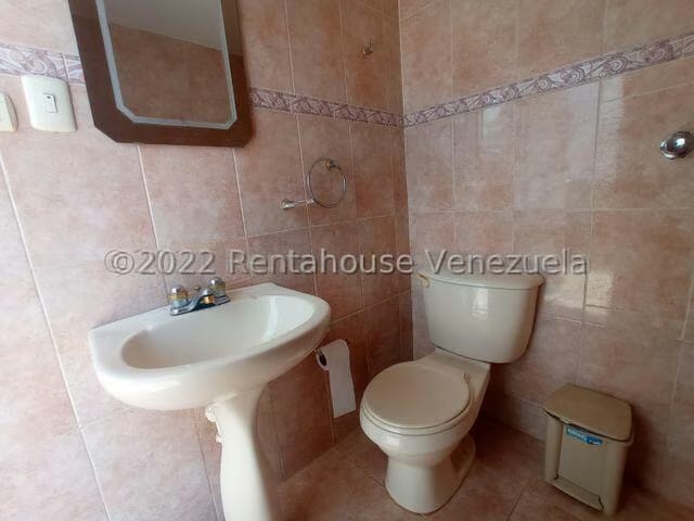 Comercial (Local Comercial) en Venta en El Playon, Aragua - 43
