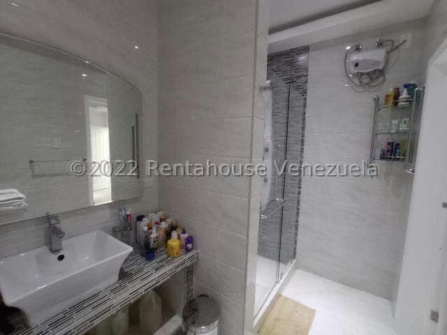 Comercial (Local Comercial) en Venta en El Playon, Aragua - 63
