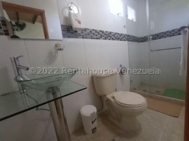 Comercial (Local Comercial) en Venta en El Playon, Aragua - 68