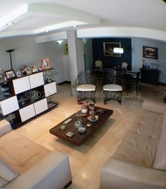 Apartamento (1 Nivel) en Alquiler en Chuao, Distrito Metropolitano - 33