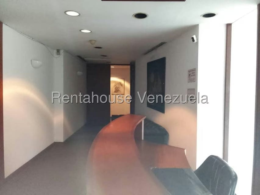 Comercial (Local Comercial) en Alquiler en Plaza Venezuela, Distrito Metropolitano - 3