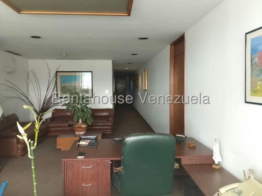 Comercial (Local Comercial) en Alquiler en Plaza Venezuela, Distrito Metropolitano - 4