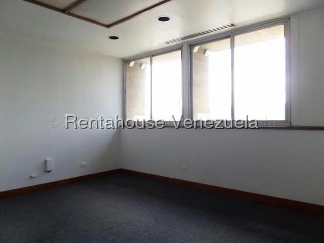Comercial (Local Comercial) en Alquiler en Plaza Venezuela, Distrito Metropolitano - 7