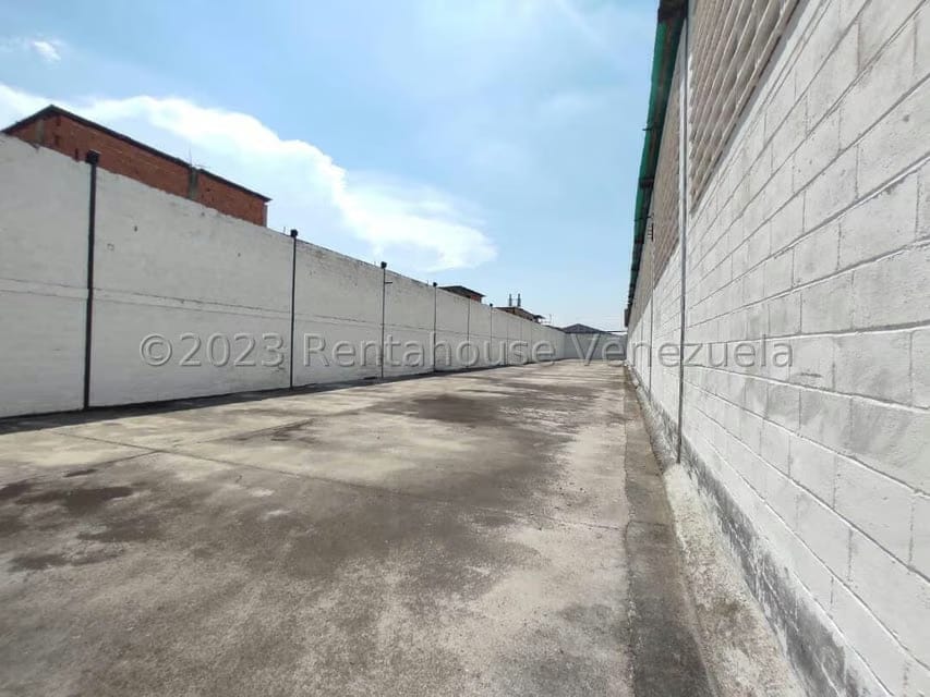 Comercial (Galpon - Deposito) en Venta en Piñonal, Aragua - 31
