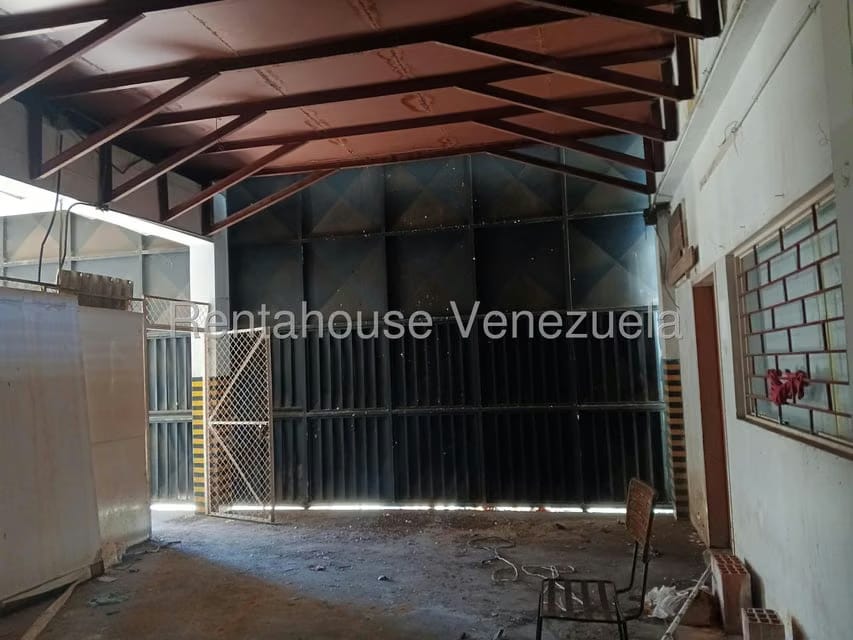 Comercial (Local Comercial) en Venta en La Limpia, Zulia - 17