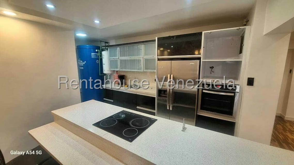 Apartamento (1 Nivel) en Alquiler en Guaicay, Distrito Metropolitano