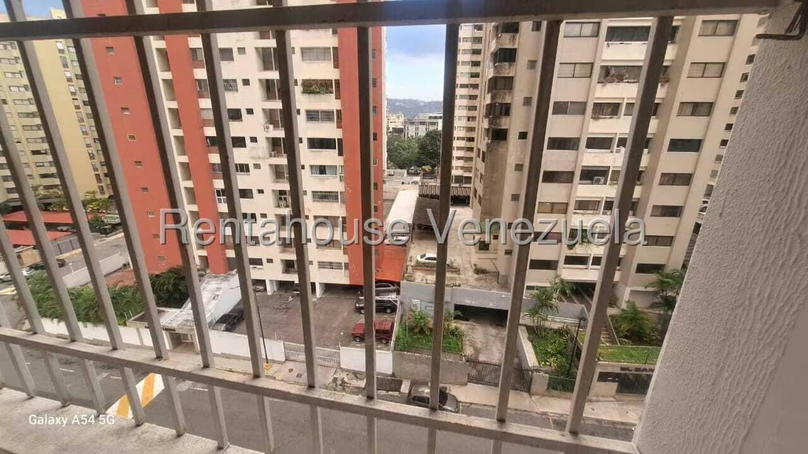 Apartamento (1 Nivel) en Alquiler en Guaicay, Distrito Metropolitano - 21