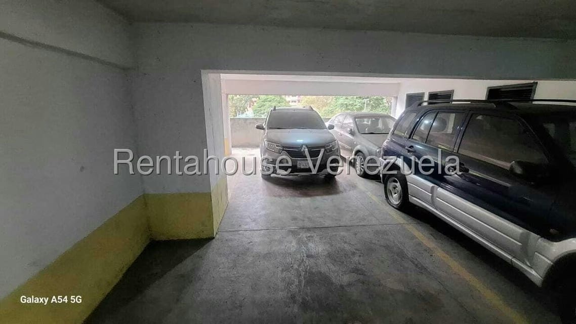 Apartamento (1 Nivel) en Alquiler en Guaicay, Distrito Metropolitano - 22