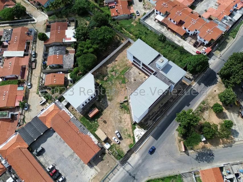 Comercial (Local Comercial) en Venta en La Piedad Norte, Lara - 3