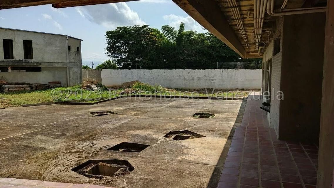 Comercial (Local Comercial) en Venta en La Piedad Norte, Lara - 9