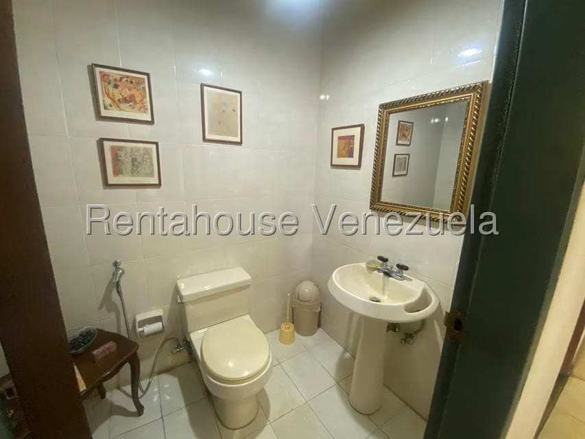 Casa (1 Nivel) en Venta en Los Guayabitos, Distrito Metropolitano - 19