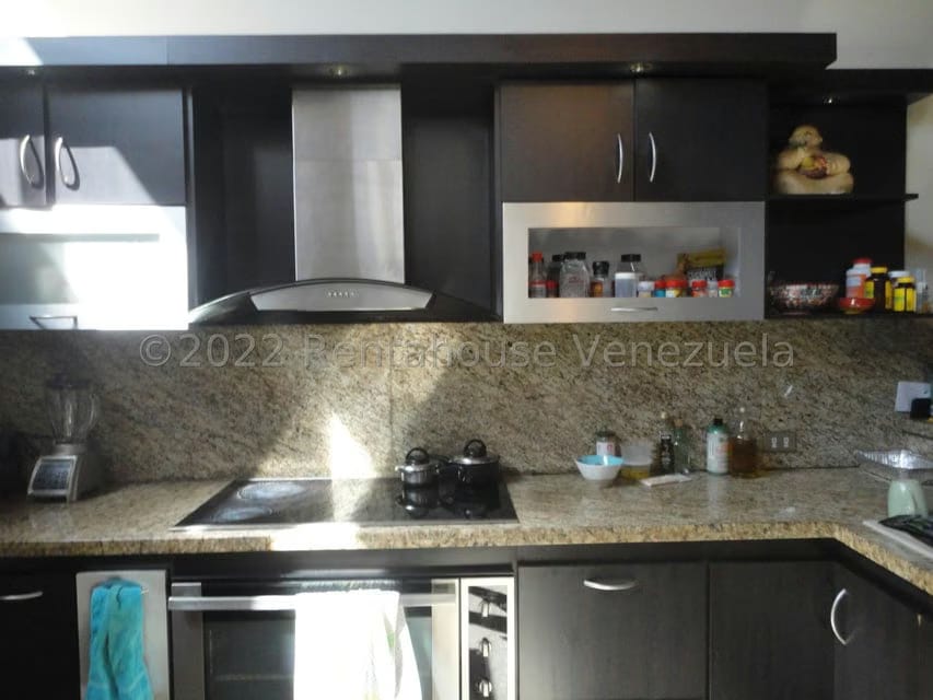 Casa (Duplex) en Venta en La Trinidad, Distrito Metropolitano - 26